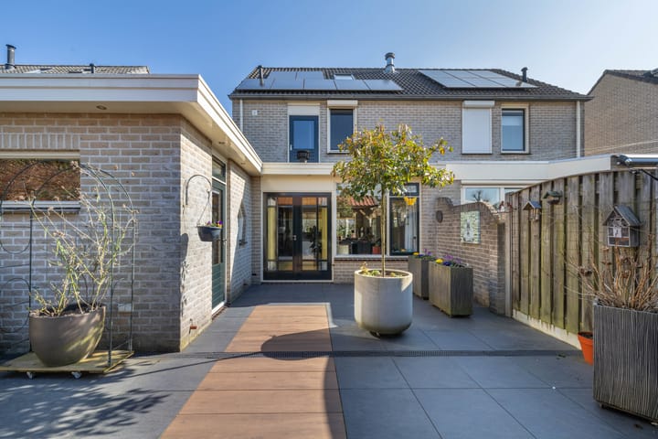 Foto 30 van Chiel Dethmersstraat 40