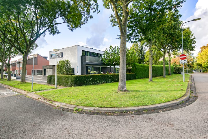 Photo 41 of Wagenlaan 31