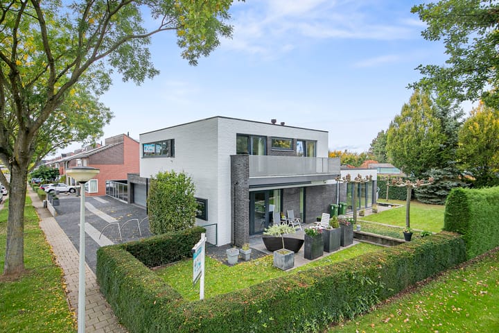 Photo 42 of Wagenlaan 31