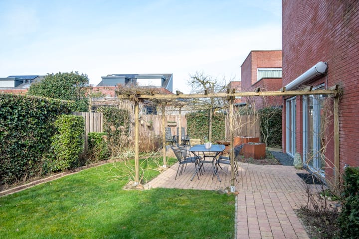 Foto 32 van Houttuinen-Oost 48