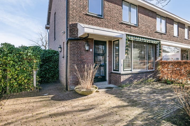 Foto 7 van Prins Bernhardstraat 1