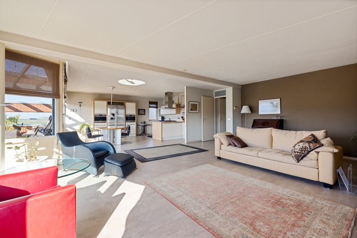 Foto 17 van Kajút 49