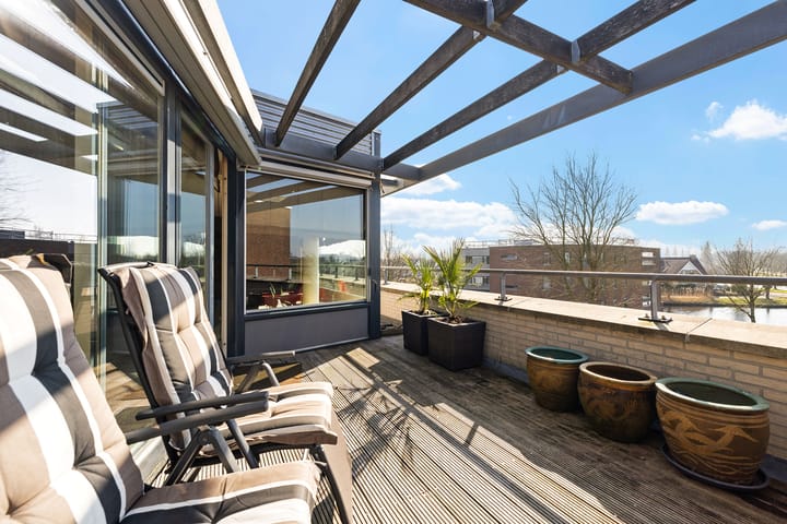 Foto 20 van Kajút 49