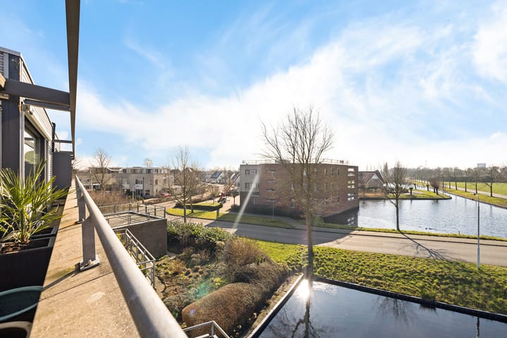 Foto 21 van Kajút 49