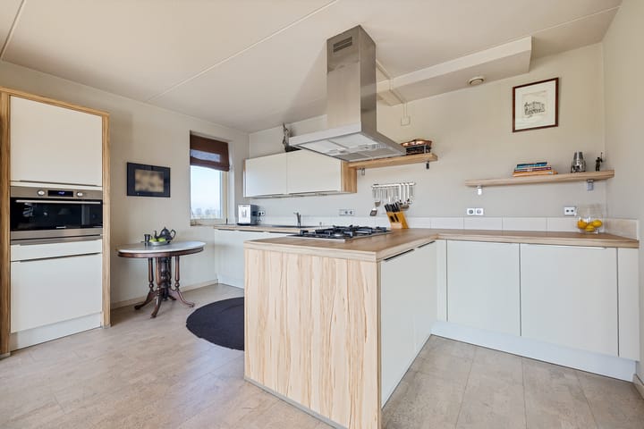 Foto 27 van Kajút 49