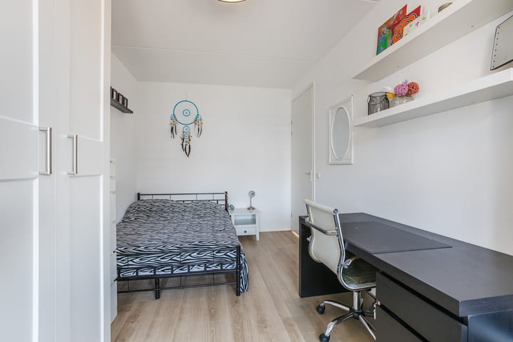 Foto 32 van Spurrie 15