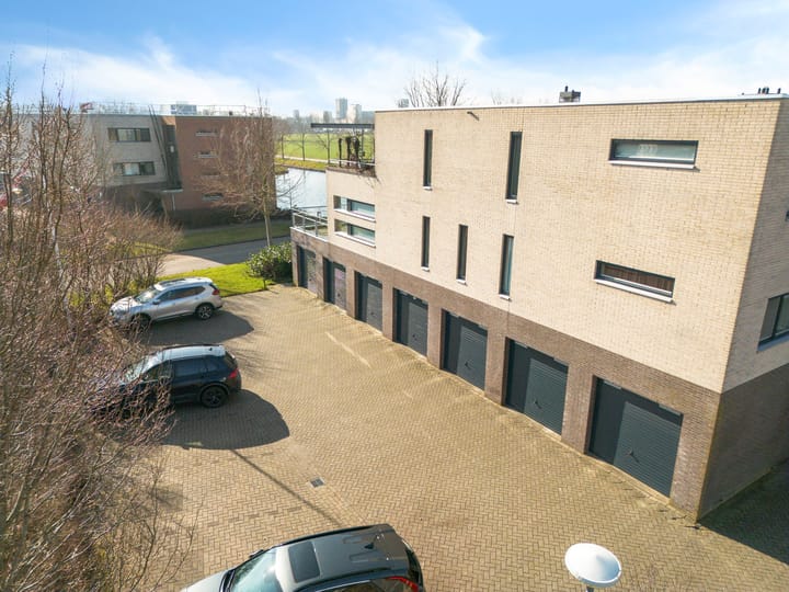 Foto 43 van Kajút 49