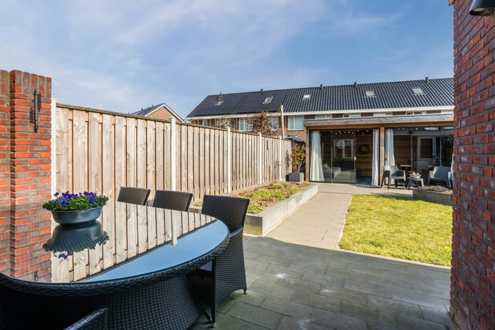 Foto 49 van Spurrie 15