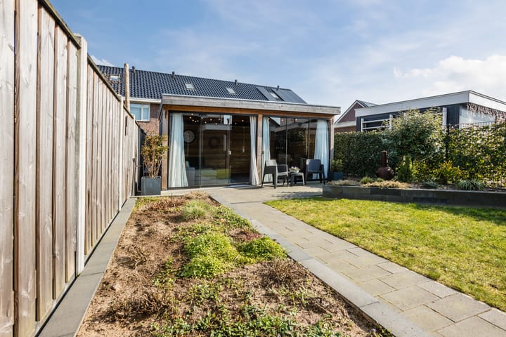 Foto 53 van Spurrie 15