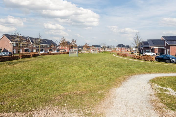 Foto 62 van Spurrie 15