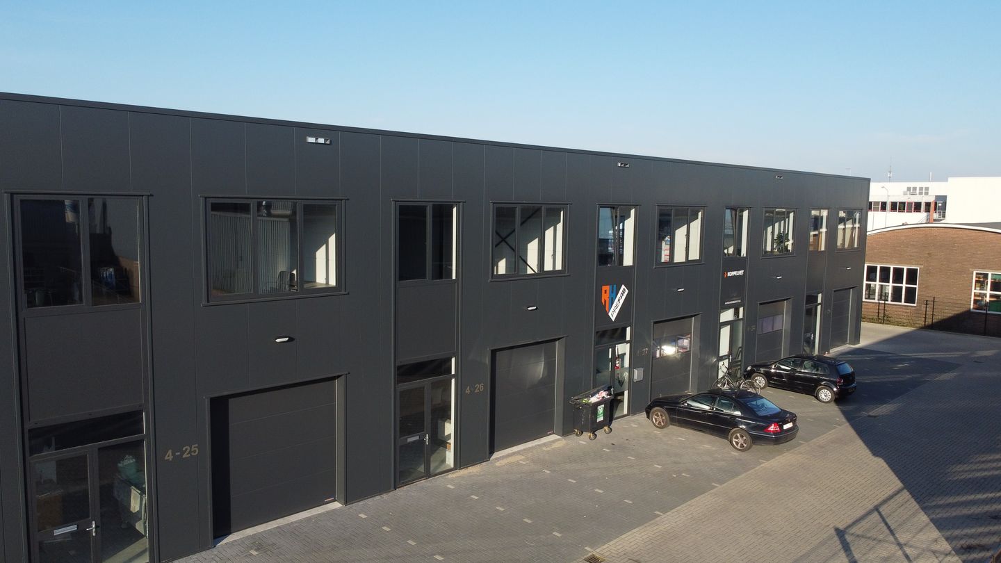 Bekijk foto 5 van Verlengde Parallelweg 4-26