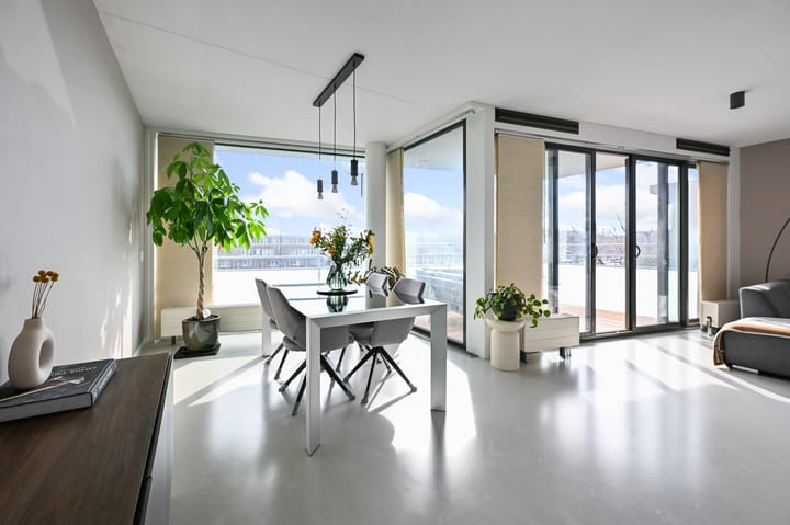 Foto 14 van Sean MacBridestraat 12