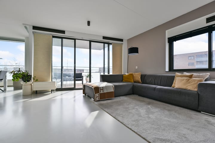 Foto 8 van Sean MacBridestraat 12