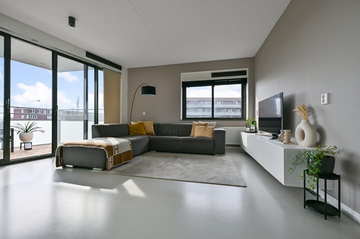 Foto 10 van Sean MacBridestraat 12