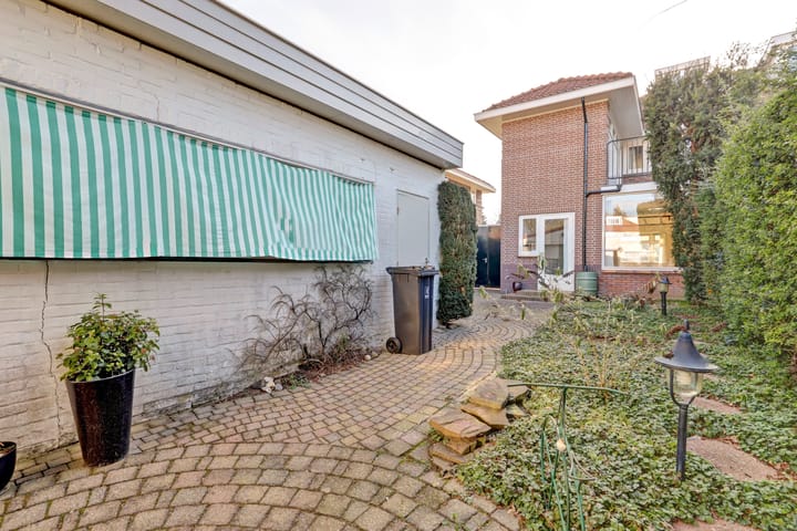 Foto 40 van Bilderdijklaan 7