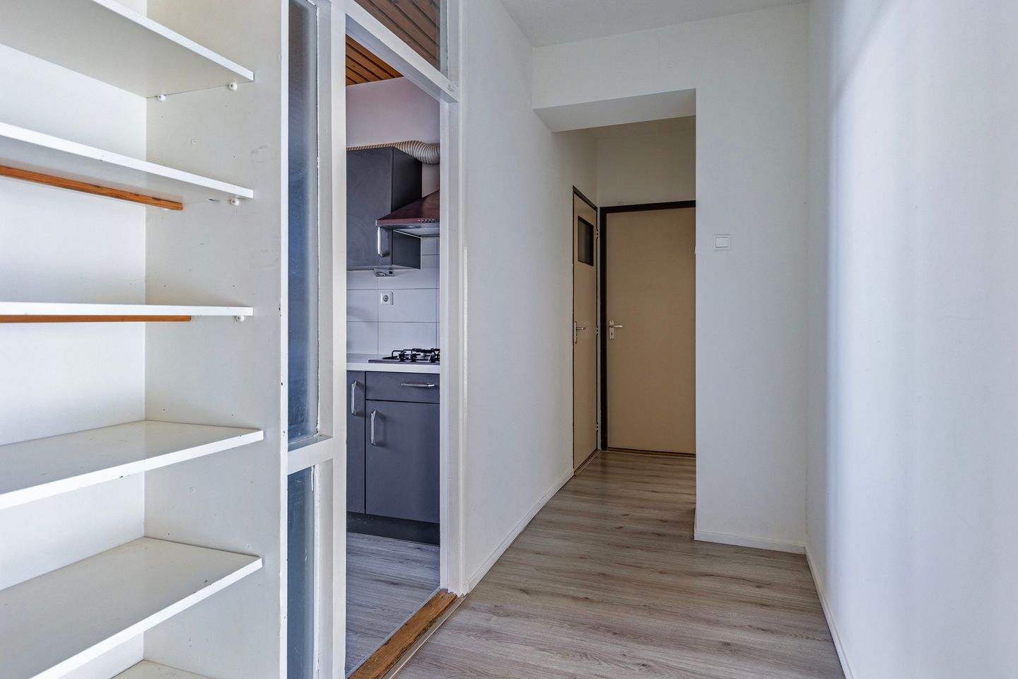 Photo 14 of Menno ter Braaklaan 109