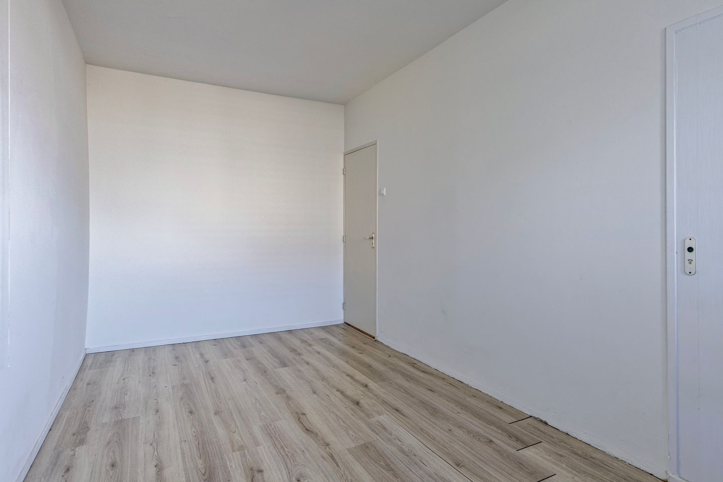 Photo 19 of Menno ter Braaklaan 109