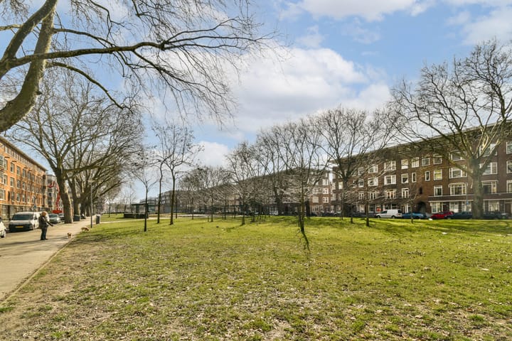 Foto 28 van Van Nideckstraat 33-B