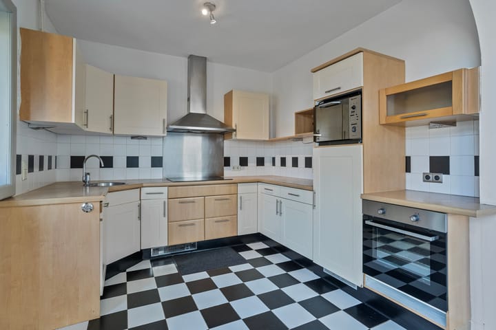 Foto 11 van Hoogeindsestraat 112