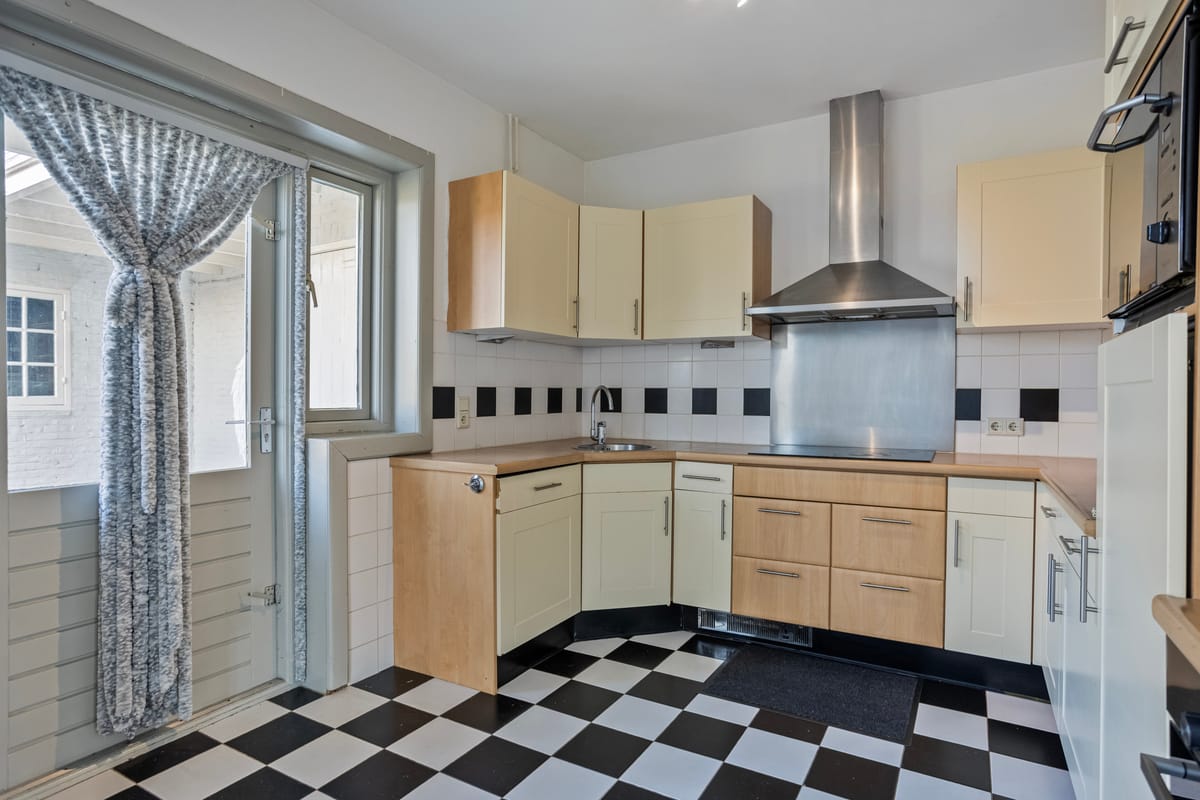 Foto 12 van Hoogeindsestraat 112