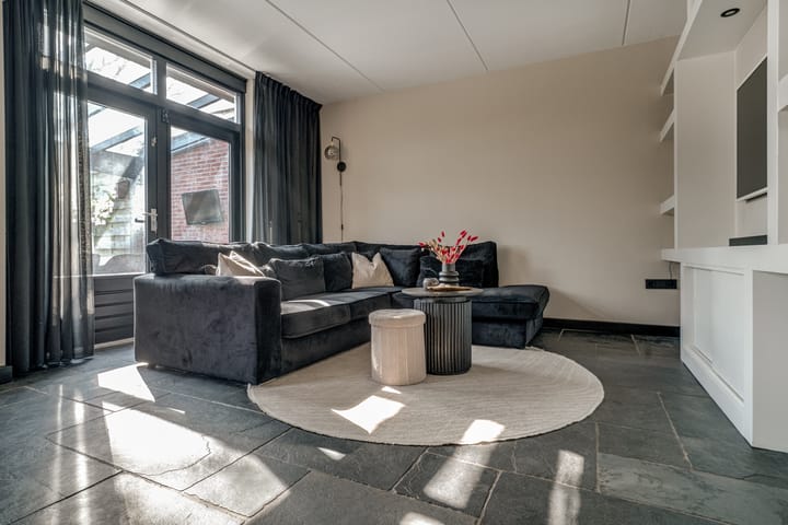 Foto 19 van de Plataan 82