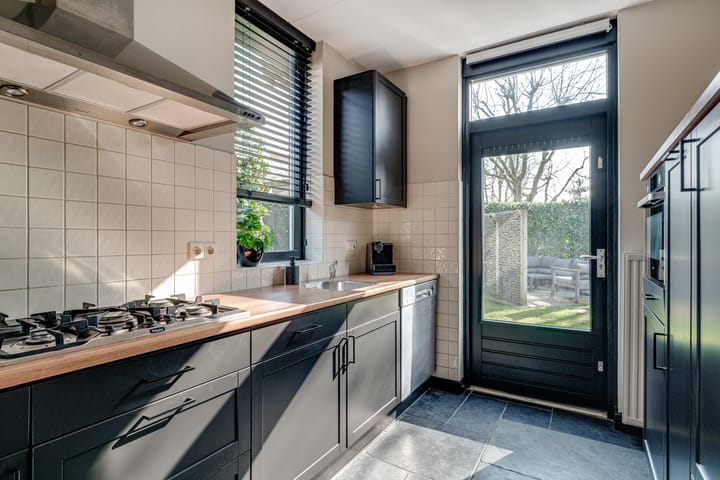 Foto 21 van de Plataan 82