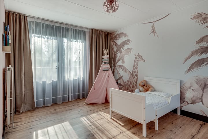 Foto 42 van de Plataan 82