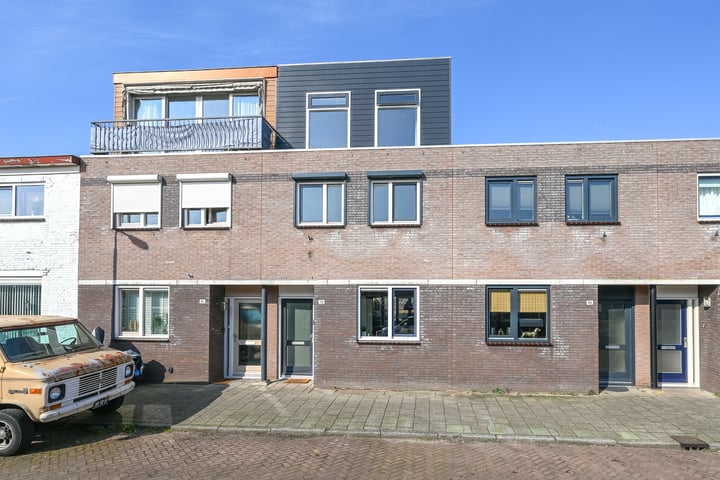 De Ruyterstraat 158