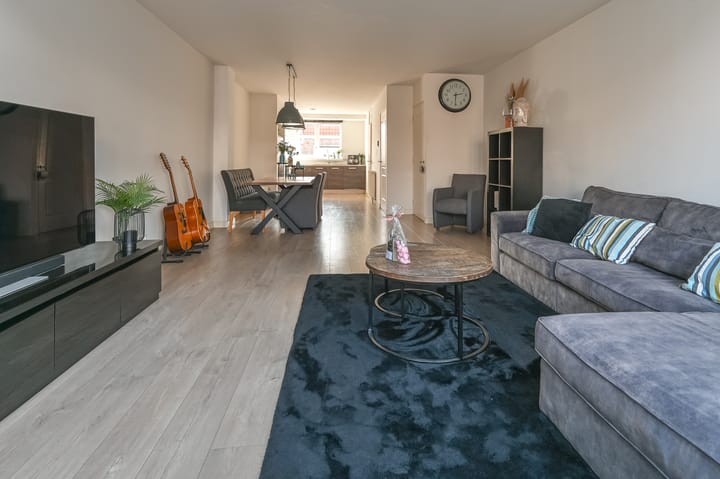 Foto 6 van De Ruyterstraat 158