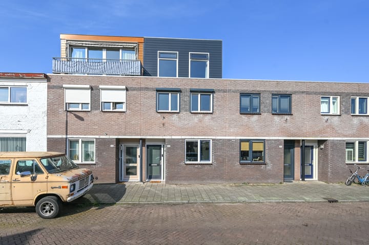 Foto 35 van De Ruyterstraat 158