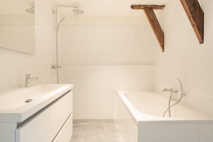 Foto 15 van Marnixkade 29-4