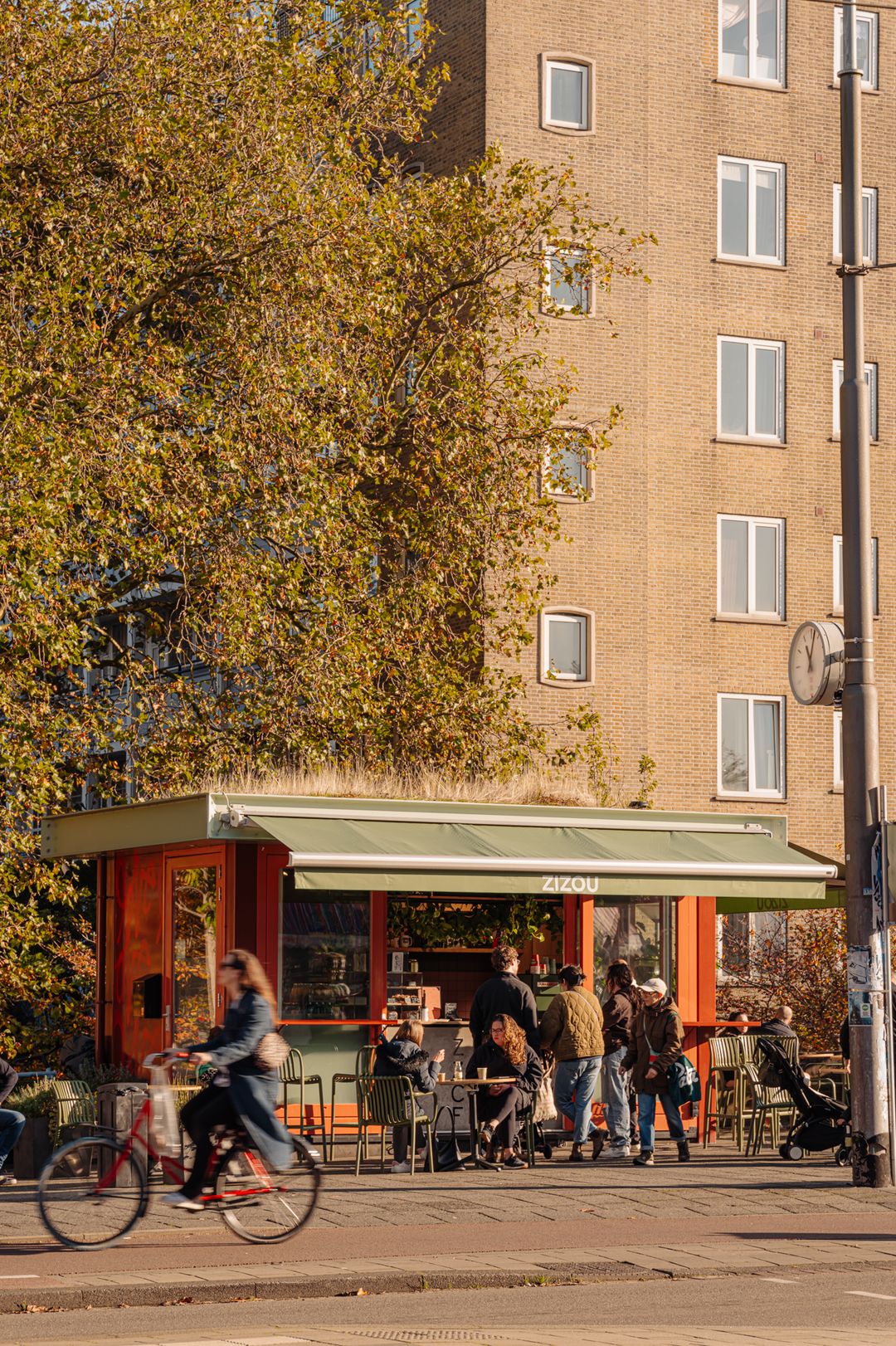 Foto 26 van Admiraal De Ruijterweg 138-1