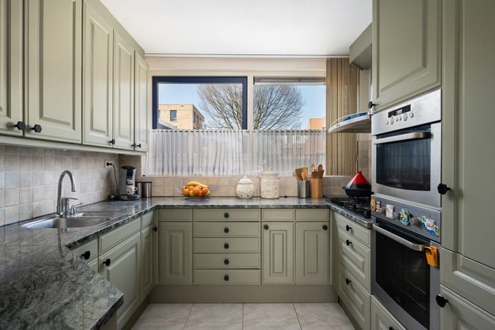 Photo 11 of Van Wassenaer van Obdamstraat 20