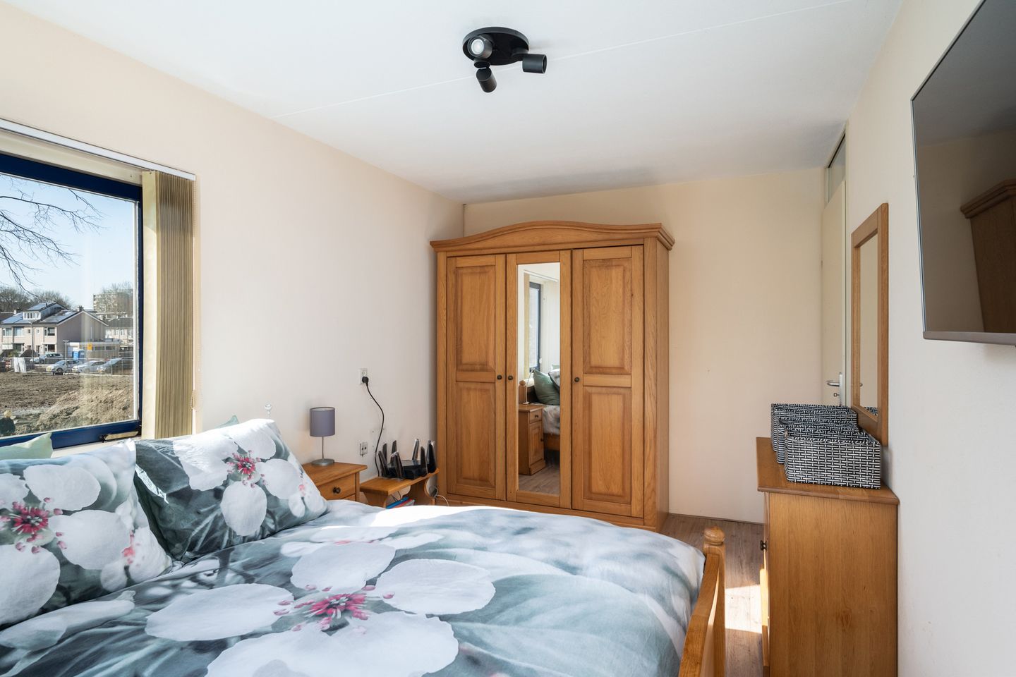 Photo 20 of Van Wassenaer van Obdamstraat 20