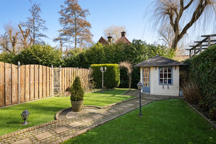 Photo 43 of Van Wassenaer van Obdamstraat 20