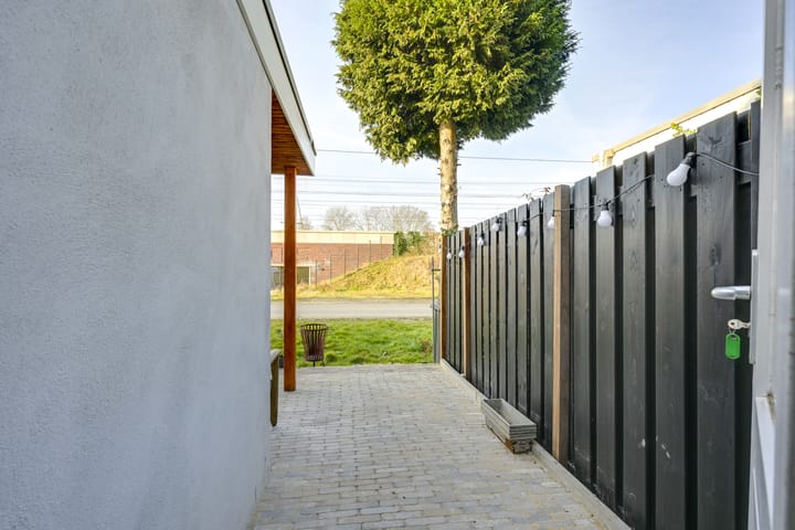 Foto 24 van Seringstraat 6