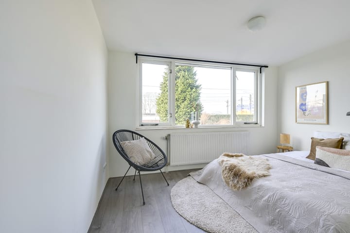 Foto 28 van Seringstraat 6