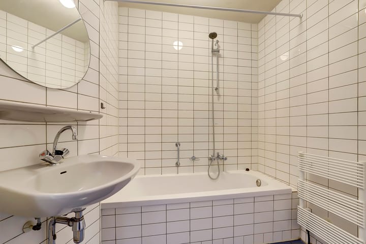 Photo 24 of Flora 171