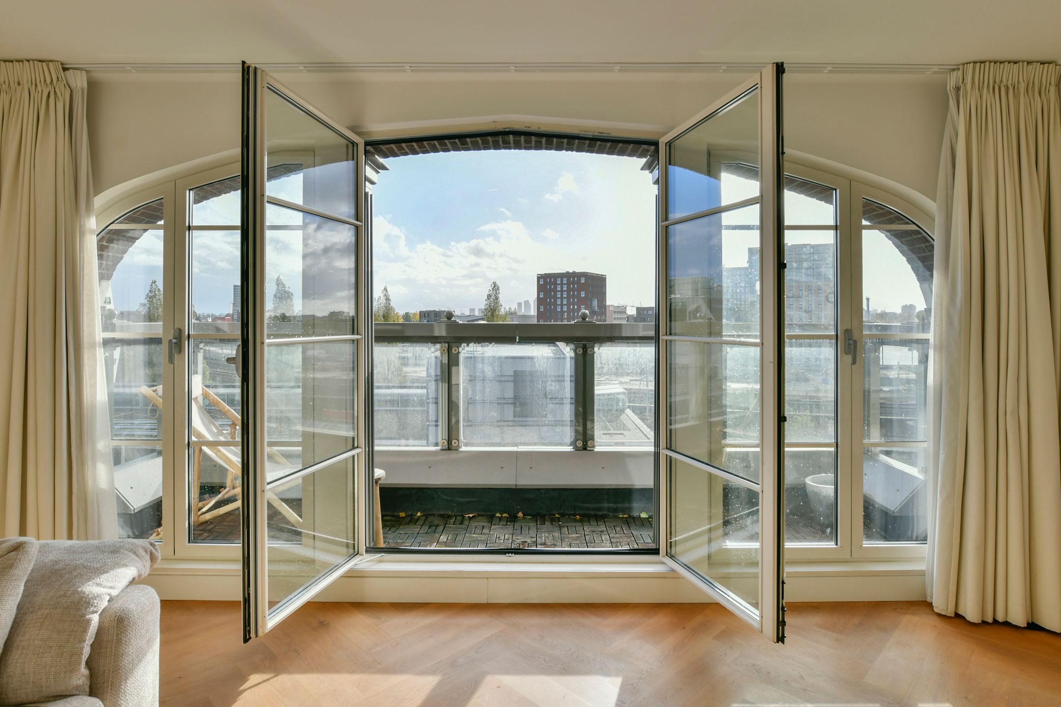 Foto 6 van Oostelijke Handelskade 855