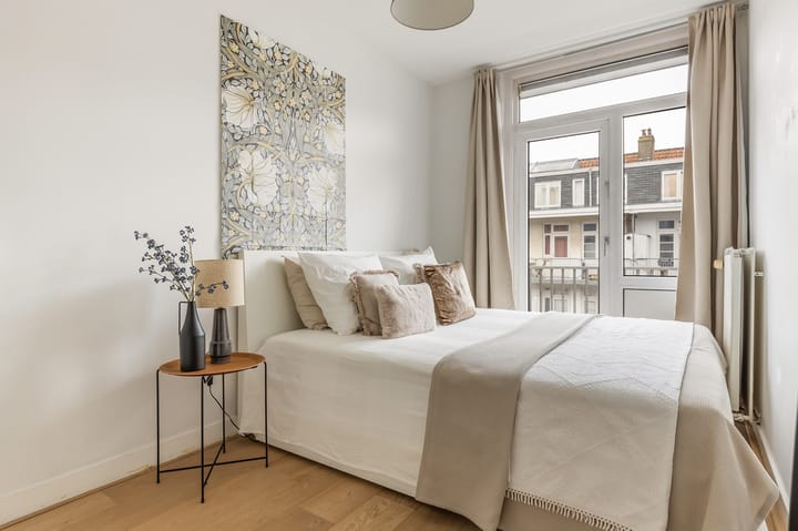 Foto 9 van Vogelenzangstraat 44-3