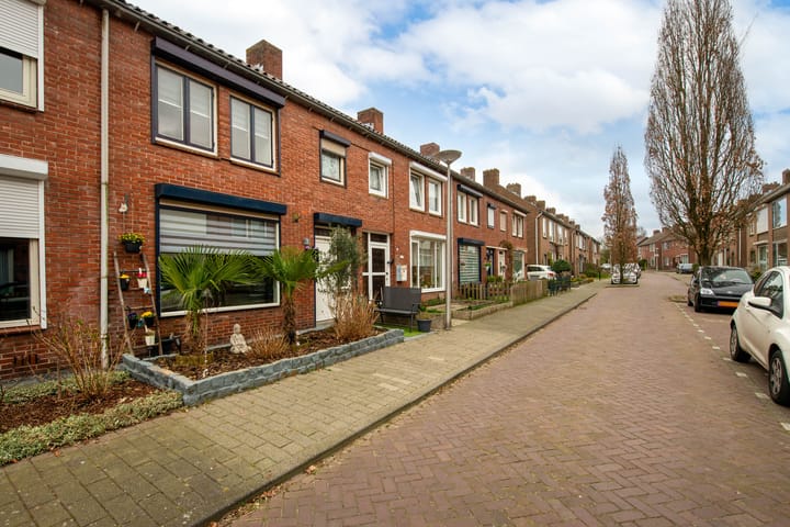 Foto 33 van Europastraat 9