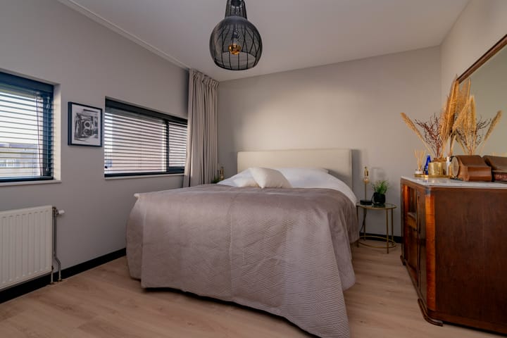 Foto 17 van Professor Cumulusstraat 14