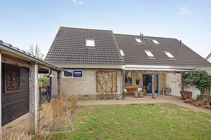 Photo 2 of De Garven 2