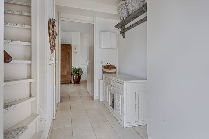 Photo 12 of De Garven 2