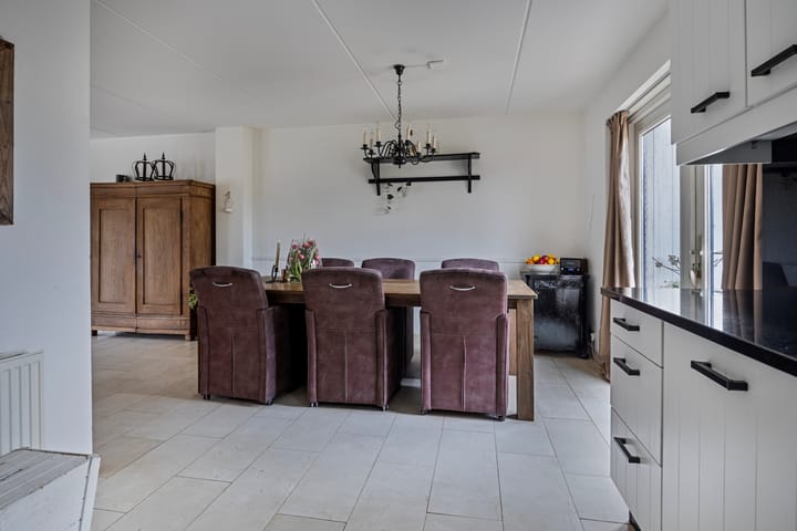 Photo 22 of De Garven 2