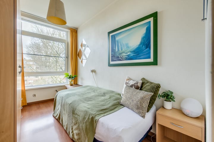 Foto 23 van Looplantsoen 180