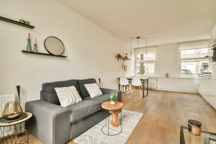 Foto 4 van Van Spilbergenstraat 151-H