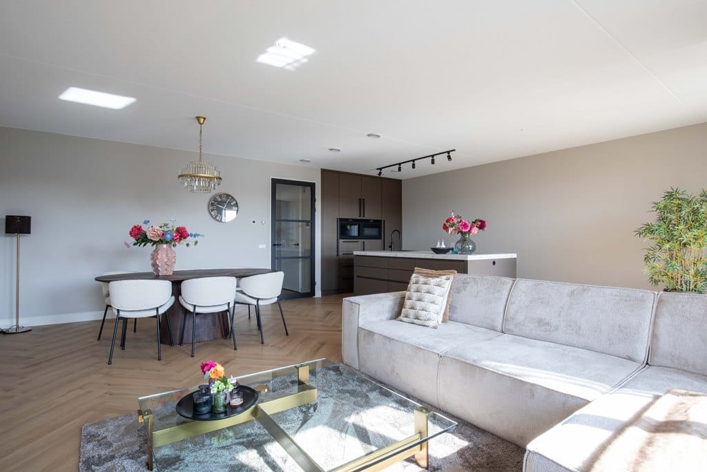 Foto 8 van Oegstgeesterweg 19-A