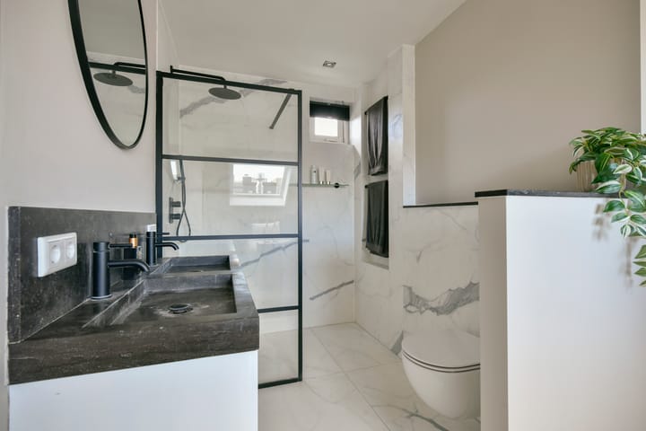 Foto 23 van John Napierstraat 42