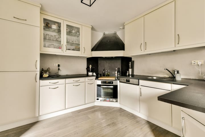 Foto 10 van Jacques Brelweg 19